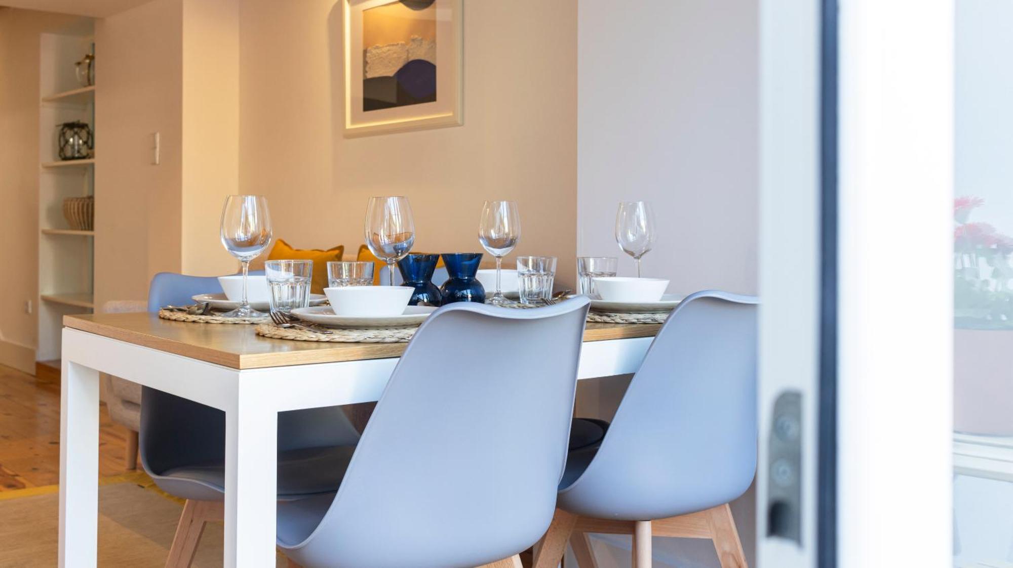 City Center Duplex W Patio By Lovelystay OOporto Esterno foto