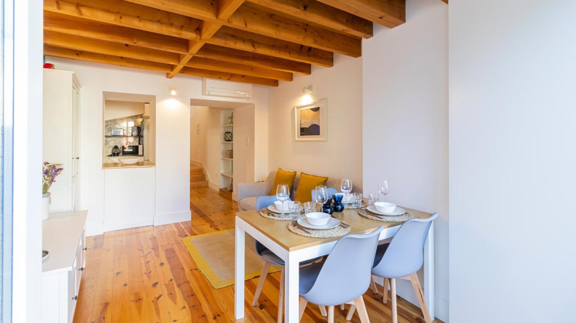 City Center Duplex W Patio By Lovelystay OOporto Esterno foto