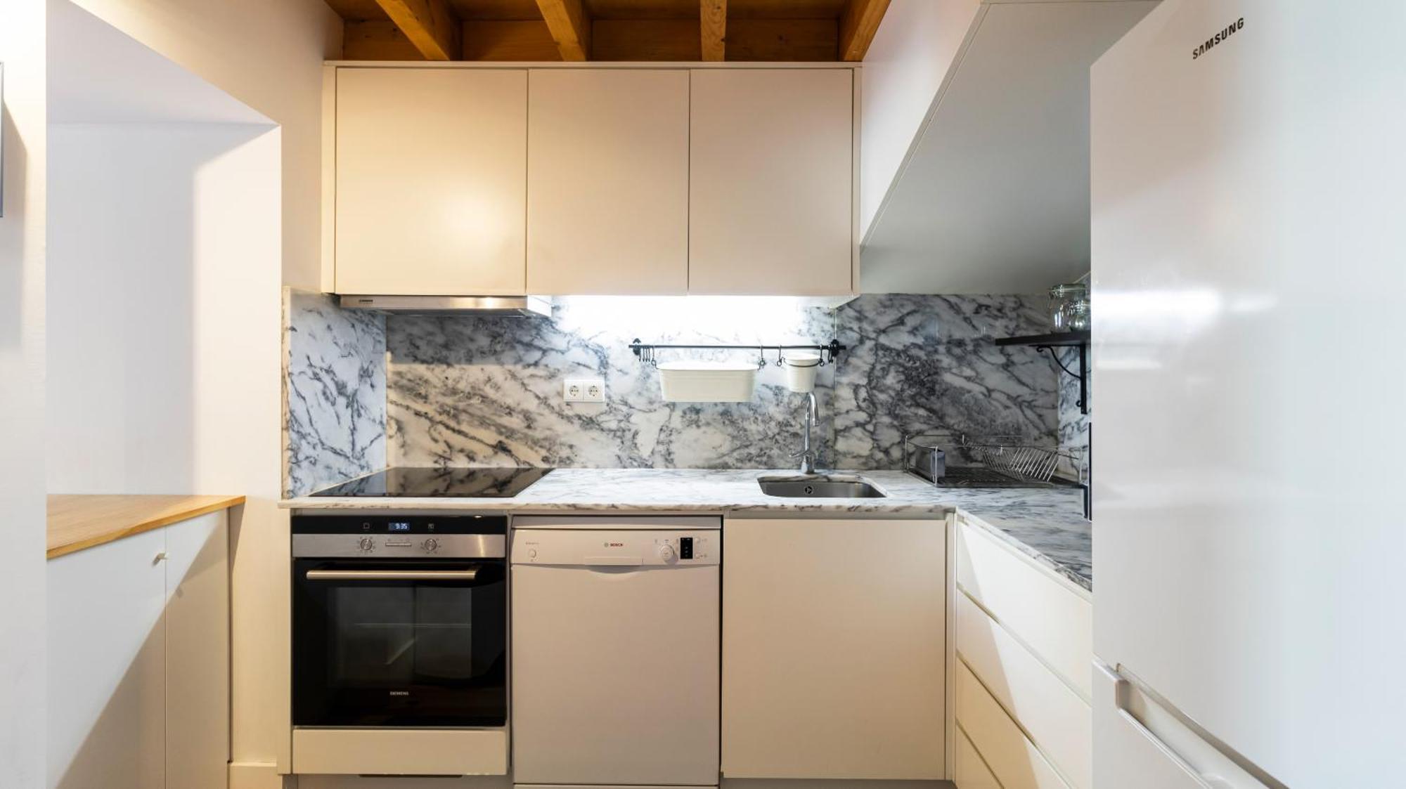 City Center Duplex W Patio By Lovelystay OOporto Esterno foto